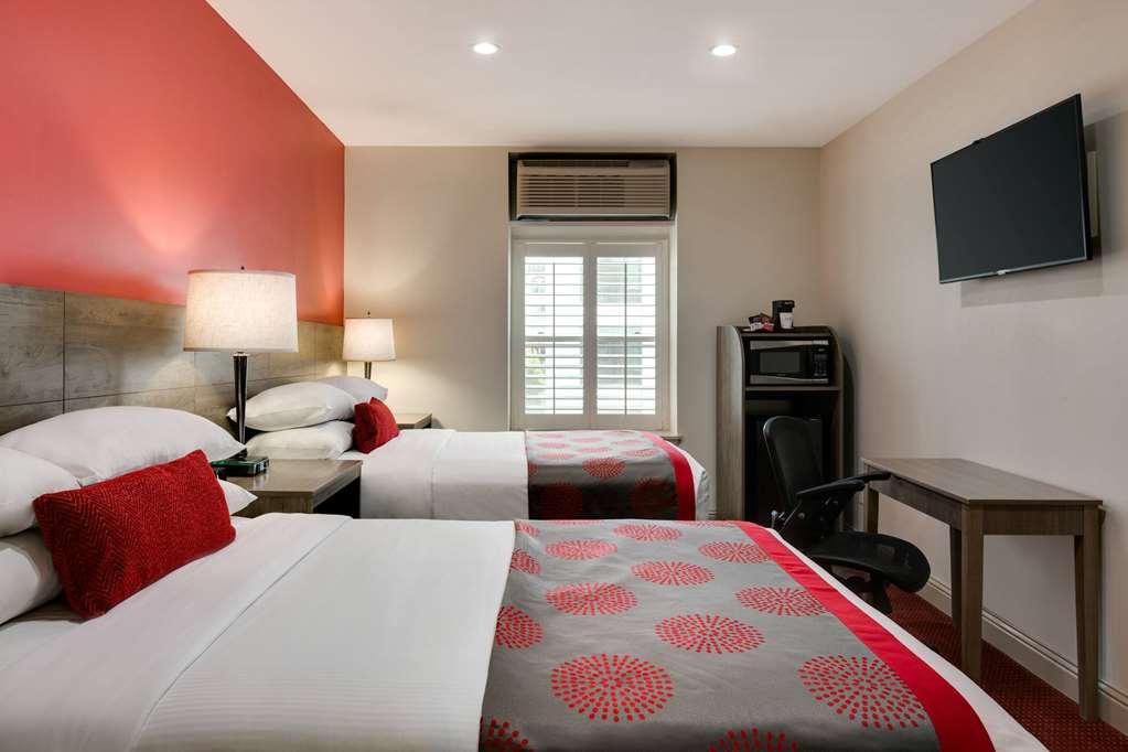 Ramada By Wyndham Oakland Downtown City Center Habitación foto